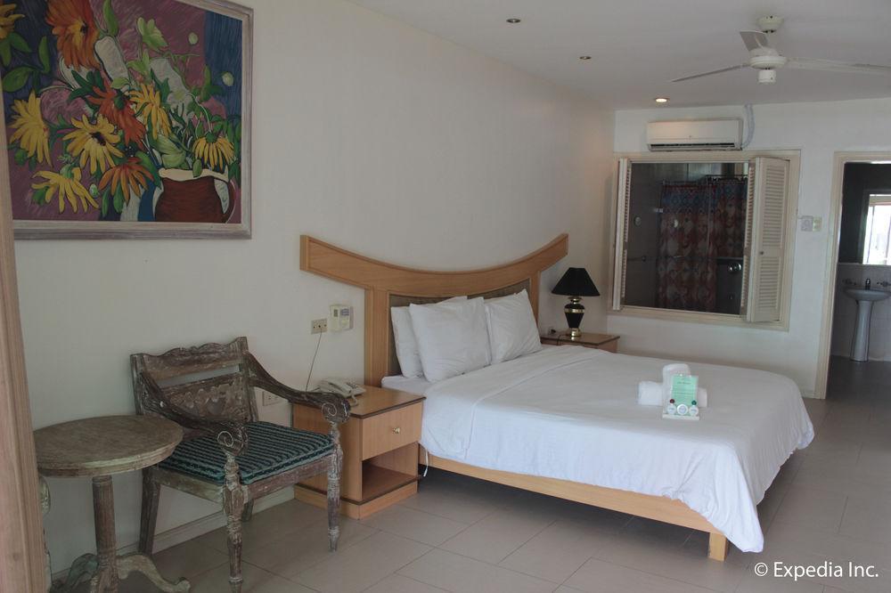 Wild Orchid Beach Resort Olongapo Dış mekan fotoğraf