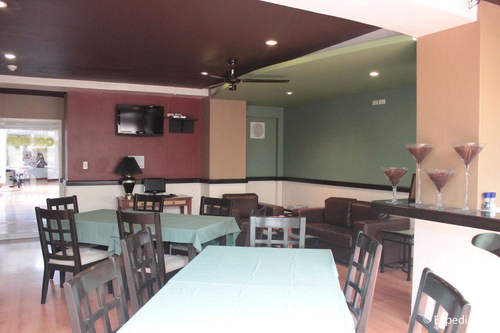 Wild Orchid Beach Resort Olongapo Dış mekan fotoğraf