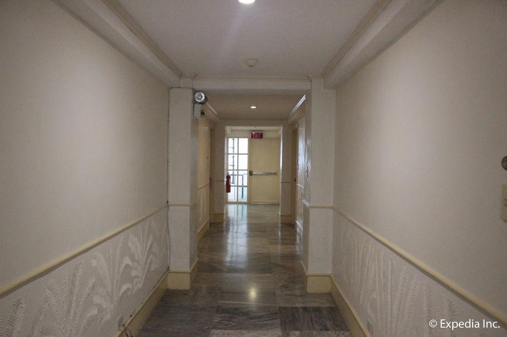 Wild Orchid Beach Resort Olongapo Dış mekan fotoğraf