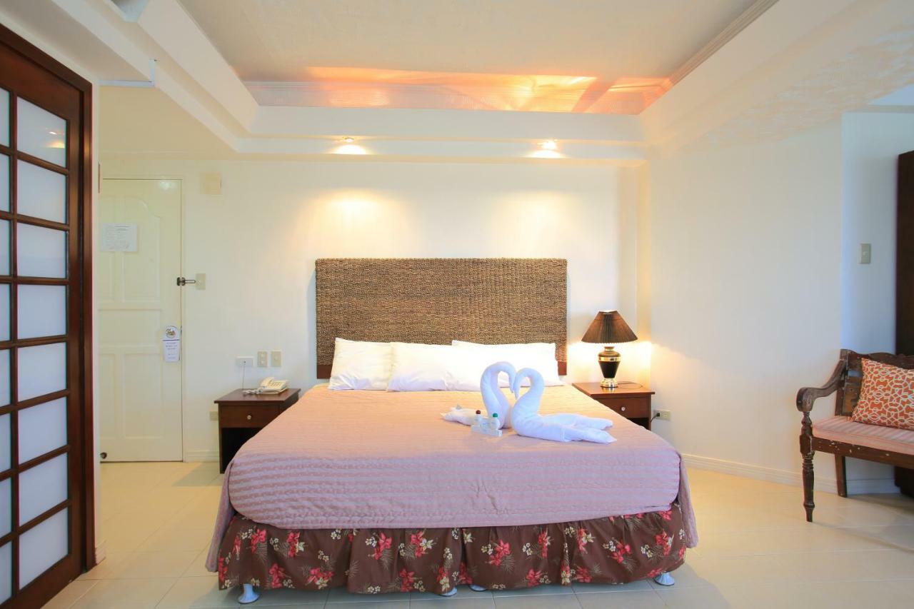 Wild Orchid Beach Resort Olongapo Dış mekan fotoğraf